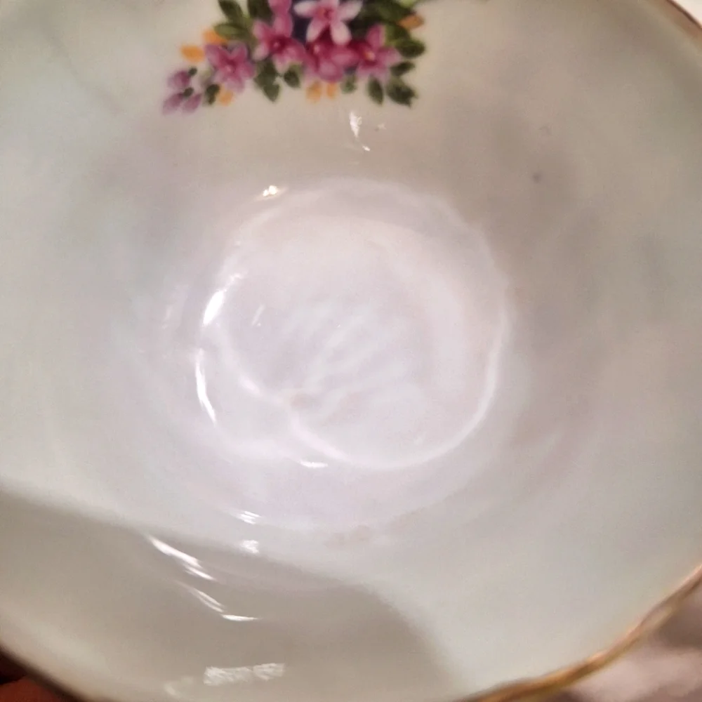Trimont Ware Japan,and Vintage Daffodils, Cup &  Saucers